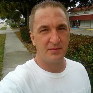 Meet your Posher, Victor